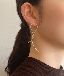 ツイストデザインピアス (両耳用)