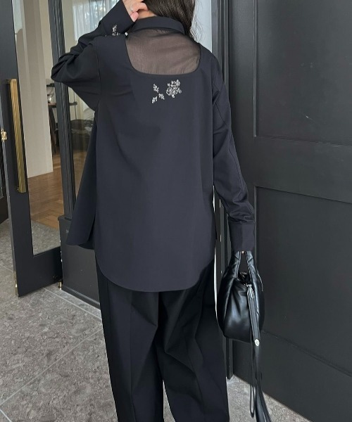 WILLFULLY(ウィルフリー)の「embroidery bijou motif sheer changeover SH(シャツ/ブラウス・レディース・ホワイト/ブラック/チャコール・FREE)」の15枚目の写真