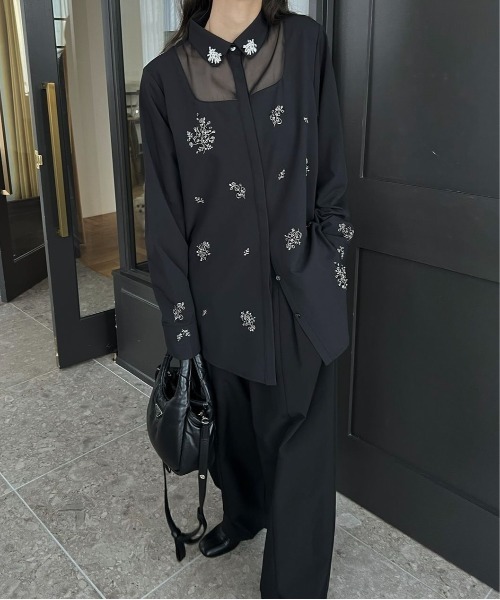 WILLFULLY(ウィルフリー)の「embroidery bijou motif sheer changeover SH(シャツ/ブラウス・レディース・ホワイト/ブラック/チャコール・FREE)」の18枚目の写真