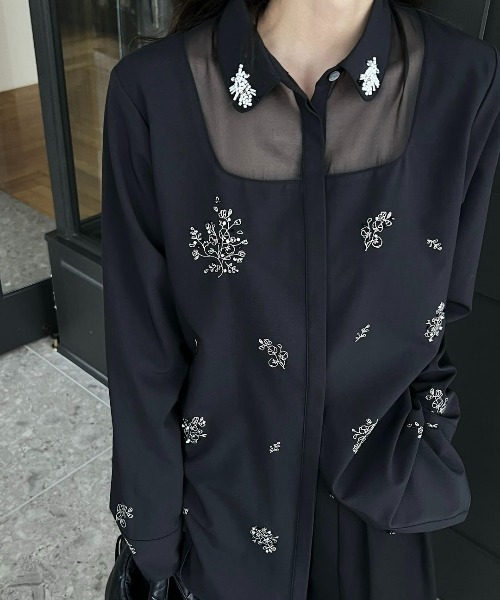 WILLFULLY(ウィルフリー)の「embroidery bijou motif sheer changeover SH(シャツ/ブラウス・レディース・ホワイト/ブラック/チャコール・FREE)」の19枚目の写真