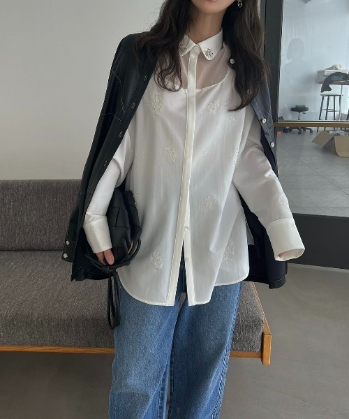 WILLFULLY(ウィルフリー)の「embroidery bijou motif sheer changeover SH(シャツ/ブラウス・レディース・ホワイト/ブラック/チャコール・FREE)」の22枚目の写真