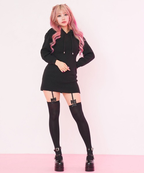 Diable baiser(ディアブルベーゼ)の「ボリュームWベルトパンプス(パンプス・レディース・ブラック/ホワイト/ボルドー・22.5cm/23cm/23.5cm/24cm/24.5cm/25cm)」の5枚目の写真