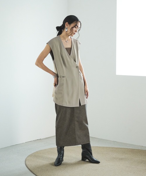 AIC.（エーアイシー）の「バックオーガンジージレベスト（ベスト・レディース・チャコールグレー/グレイッシュベージュ・FREE）」の12枚目の写真