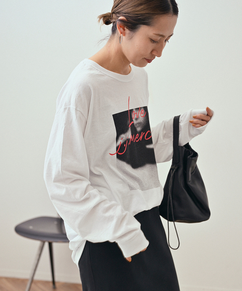 FRAMeWORK(フレームワーク)の「J.J.Mercer 別注 LOVE ロンT(Tシャツ/カットソー・レディース・ホワイト/ホワイト×ホワイト・FREE)」の7枚目の写真