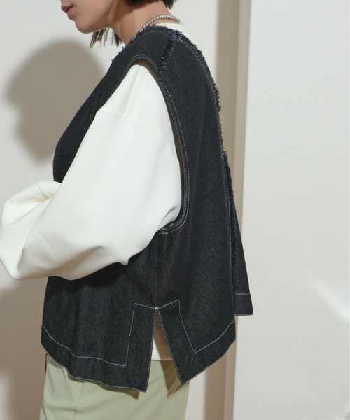 palm RICHE(ポームリシュ)の「【セットアップ対応】Vネック ZIPデザイン 前後2WAY デニムフリンジベスト(ベスト・レディース・ブルー/ブラック・MEDIUM)」の13枚目の写真