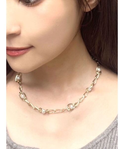 RESEXXY（リゼクシー）の「パールコンビメタルネックレス（ネックレス・レディース・ゴールド/シルバー・FREE）」の2枚目の写真