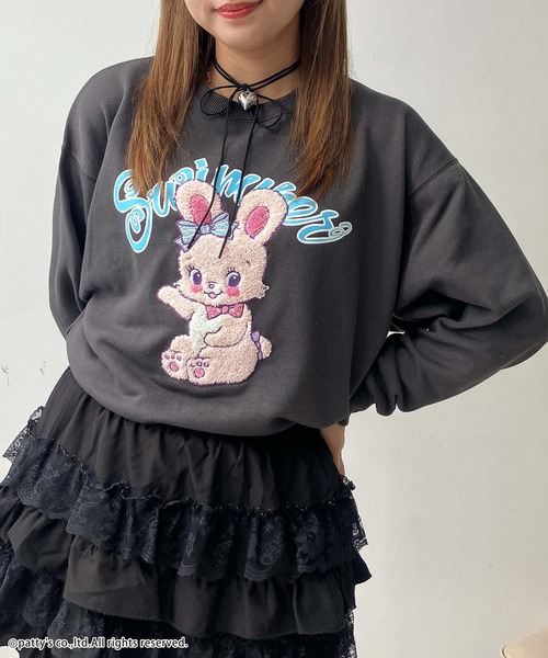 AS KNOW AS plus（アズノゥアズプラス）の「◇アクリルキーホルダー付き SWIMMER スウェットプルオーバー【SWIMMER/スイマー】（スウェット・レディース・ピンク/スミクロ/オートミール/グレー系/サックスブルー系/ベージュ系/アイボリー系・FREE）」の9枚目の写真