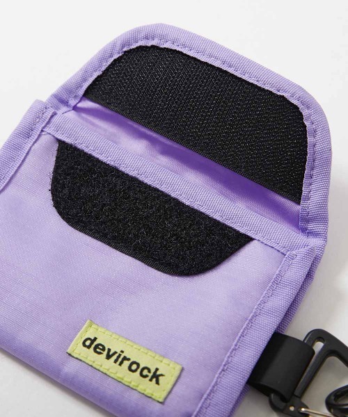 devirock（デビロック）の「親子で使える マルチネックウォレット（ショルダーバッグ・キッズ・イエロー/ブラック/パープル系1・ONE SIZE）」の9枚目の写真