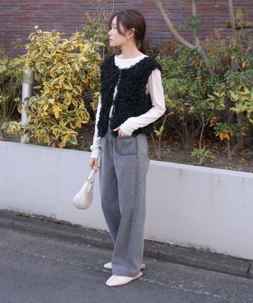 Bab(バブ)の「【選べるデザイン/前後2WAY】フリンジ2WAYベスト(ベスト・レディース・ブラック/ベージュ/ベージュ系その他/ブラック系その他/ホワイト系その他/アイボリー・FREE)」の15枚目の写真