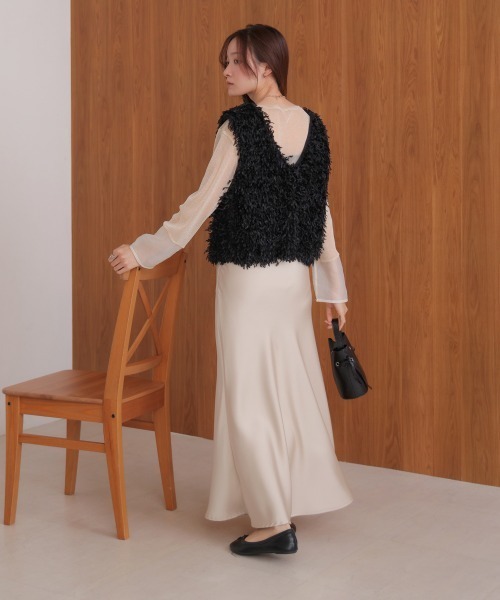 Bab(バブ)の「【選べるデザイン/前後2WAY】フリンジ2WAYベスト(ベスト・レディース・ブラック/ベージュ/ベージュ系その他/ブラック系その他/ホワイト系その他/アイボリー・FREE)」の21枚目の写真