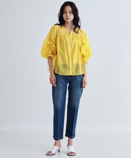 GALLEST(ギャレスト)の「袖シャーリングシアーローンブラウス(シャツ/ブラウス・レディース・グリーン系/イエロー系その他/ホワイト/チャコールグレー・38)」の12枚目の写真