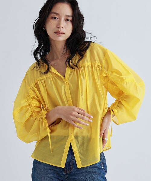 GALLEST(ギャレスト)の「袖シャーリングシアーローンブラウス(シャツ/ブラウス・レディース・グリーン系/イエロー系その他/ホワイト/チャコールグレー・38)」の14枚目の写真