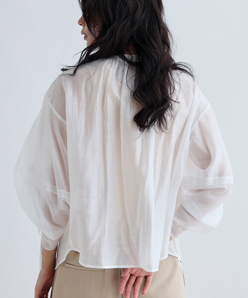 GALLEST(ギャレスト)の「袖シャーリングシアーローンブラウス(シャツ/ブラウス・レディース・グリーン系/イエロー系その他/ホワイト/チャコールグレー・38)」の20枚目の写真