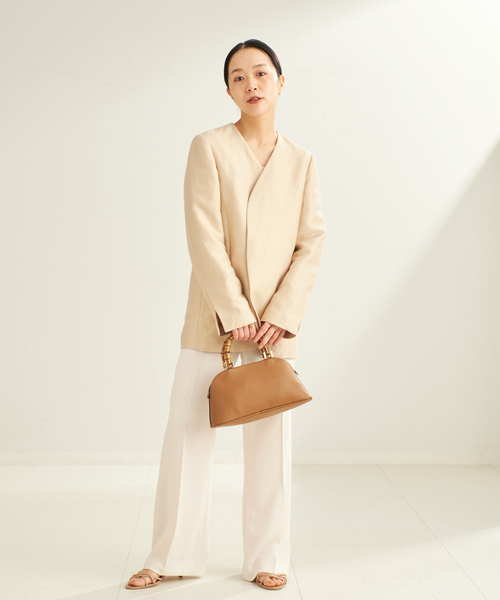 plage（プラージュ）の「Matte Satin Semi Flare パンツ（その他パンツ・レディース・ブラック/アイボリー・34/36/38）」の5枚目の写真