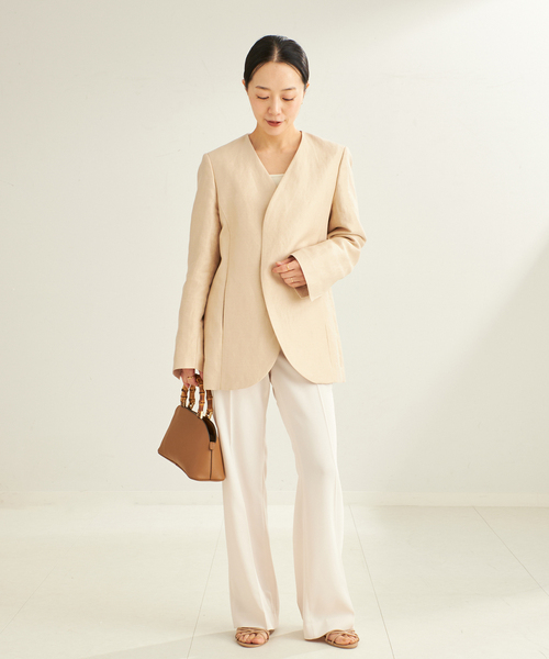 plage（プラージュ）の「Matte Satin Semi Flare パンツ（その他パンツ・レディース・ブラック/アイボリー・34/36/38）」の22枚目の写真