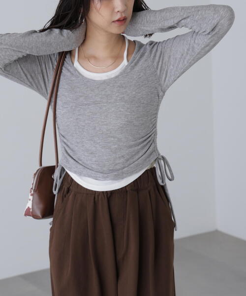 FREE'S MART（フリーズマート）の「◆ホルターネックレイヤードサイドドロストカットソー（Tシャツ/カットソー・レディース・ブラウン/イエロー/ベージュ/ネイビー/グレー・FREE）」の20枚目の写真