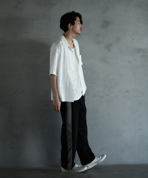 RATTLE TRAP（ラトルトラップ）の「幾何学柄プリント楊柳オープンカラーシャツ（シャツ/ブラウス・メンズ・ホワイト/サックスブルー/ブラック・M/L/LL）」の8枚目の写真
