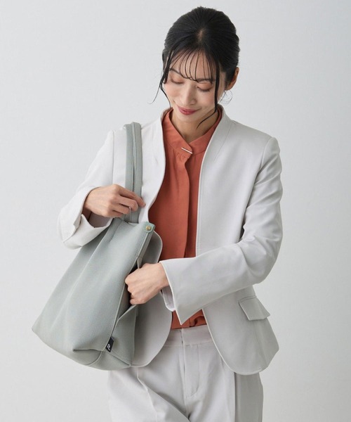 ROOTOTE(ルートート)の「ルートート / LT.ミディアム.ルフル-B(トートバッグ・レディース・ベージュ/アイボリー/ブラック/グレー/ピンク・FREE)」の4枚目の写真