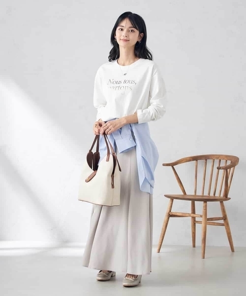 a.v.v(アーヴェヴェ)の「【綿100%】箔プリントロゴロンT(Tシャツ/カットソー・レディース・チャコールグレー/ホワイト・36/34/40/38/42)」の5枚目の写真