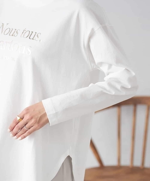 a.v.v(アーヴェヴェ)の「【綿100%】箔プリントロゴロンT(Tシャツ/カットソー・レディース・チャコールグレー/ホワイト・36/34/40/38/42)」の21枚目の写真