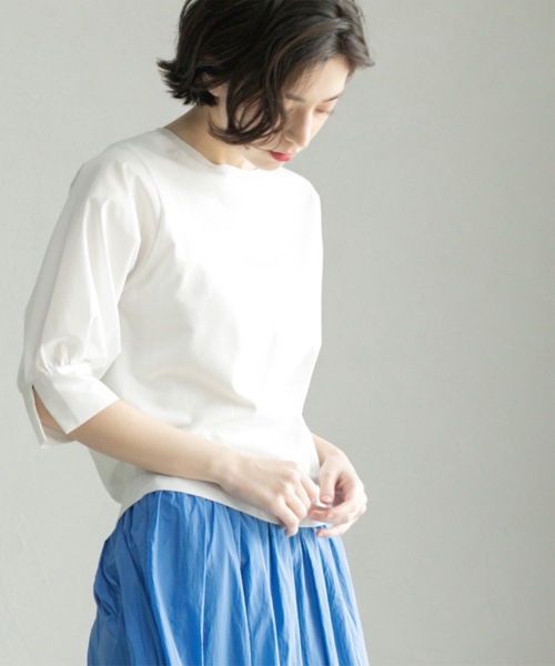 OPAQUE.CLIP（オペークドットクリップ）の「フハクスリーブドッキングニット【洗濯機洗い可】（ニット/セーター・レディース・ブラック/ブラウン系その他/ホワイト/ブルー系その他・36/38/40/42）」の15枚目の写真