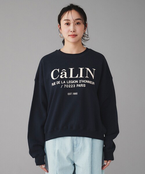 UNTITLED（アンタイトル）の「◆【Ca_CHIGNON】別注ロゴスウェット（スウェット・レディース・グレー/ベージュ/ネイビー・02）」の4枚目の写真