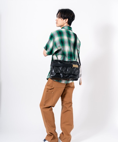 Jack Gomme(ジャックゴム)の「【JACK GOMME/ジャックゴム】ショルダーバッグ ROME(ショルダーバッグ・メンズ・ブラック/カーキ/ホワイト/ネイビー・FREE)」の5枚目の写真
