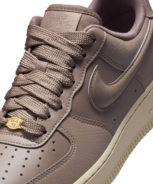 NIKE★ナイキエアフォース 1'07 ミンクブラウン/セール セール】ナイキ エア フォース 1 '07 ウィメンズシューズ / Nike