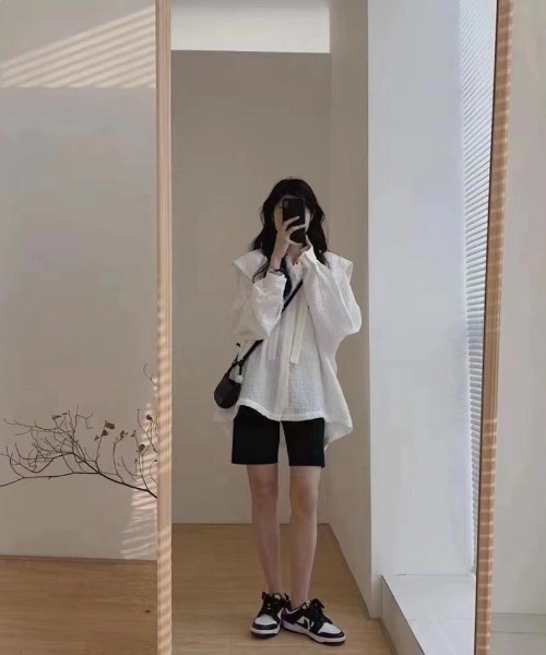 Per sist ence（パーシエンス）の「ビッグカラーチュニックブラウス（シャツ/ブラウス・レディース・ホワイト/ブラック・FREE）」の8枚目の写真