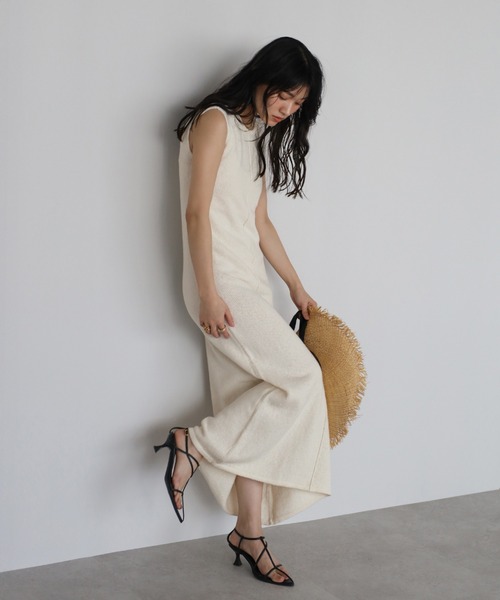 ENC(エンク)の「sleeveless summer knit one piece / ノースリサマーニットワンピース(ワンピース・レディース・アイボリー/ブラック/ダークブラウン・FREE)」の11枚目の写真