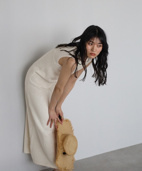 ENC(エンク)の「sleeveless summer knit one piece / ノースリサマーニットワンピース(ワンピース・レディース・アイボリー/ブラック/ダークブラウン・FREE)」の12枚目の写真