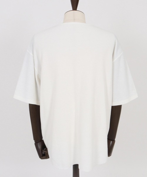 CAMBIO(カンビオ)の「mt9656-Zip Up Henley Neck Waffle Cut sew Tシャツ(Tシャツ/カットソー・メンズ・ホワイト/ブラック・S/M/L)」の18枚目の写真