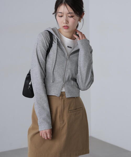 FREE'S MART（フリーズマート）の「◆フィットジップパーカー（パーカー・レディース・グレー/ホワイト/グリーン・FREE）」の6枚目の写真