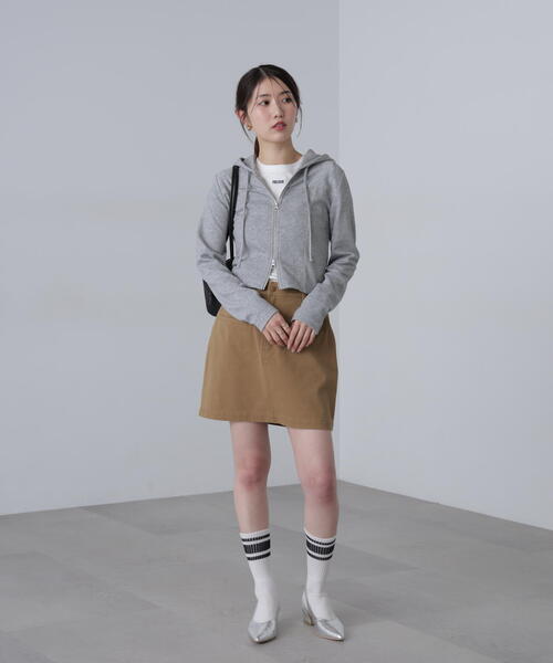 FREE'S MART（フリーズマート）の「◆フィットジップパーカー（パーカー・レディース・グレー/ホワイト/グリーン・FREE）」の7枚目の写真