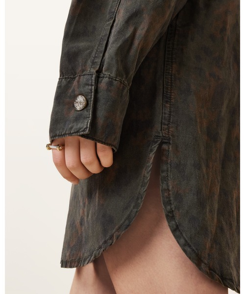 ALLSAINTS(オールセインツ)の「FAYE OVERSIZED SHIRT DRESS | FAYE オーバーサイズ シャツ ドレス・ワンピース(シャツワンピース・レディース・グリーン系その他・S/XS/M/L)」の6枚目の写真