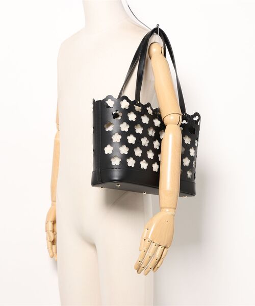 格安saleスタート ボ パンチングデイジー トート（トートバッグ）｜MARY QUANT バッグ