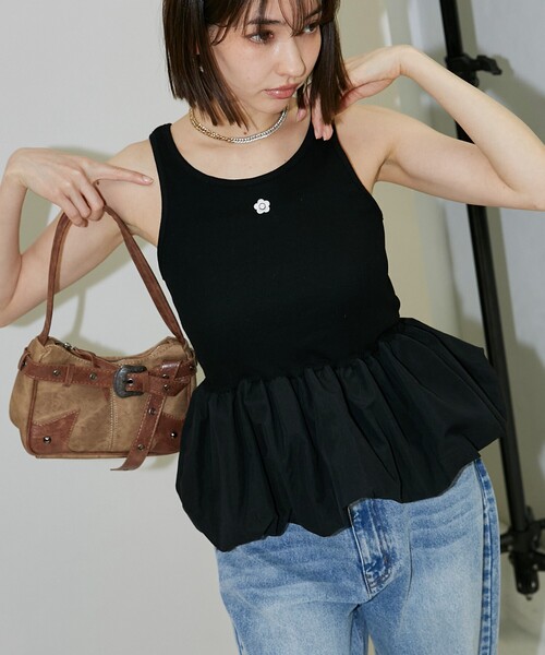 MARY QUANT×PUBLUX ワンポイント刺繍 ショルダーバッグ 限定展開 MARY QUANT/ワンポイント刺繍 ナイロン ショルダーバッグ 限定