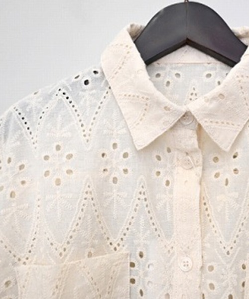 STYLEBLOCK（スタイルブロック）の「スカラップコットンレースハーフスリーブブラウス（シャツ/ブラウス・レディース・ブラック/アイボリー/ホワイト・M）」の6枚目の写真