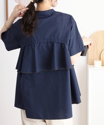 EGLANTINE ノーカラーバックフレアブラウス ゆったりシルエット