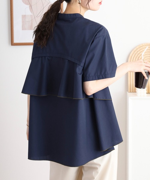 EGLANTINE(エグランティーヌ)の「EGLANTINE ノーカラーバックフレアブラウス ゆったりシルエット(シャツ/ブラウス・レディース・プラム/ネイビー/オフホワイト・40)」の12枚目の写真