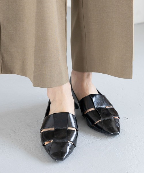 GLOBAL WORK（グローバルワーク）の「らくっションヒールグルカパンプス/323176（パンプス・レディース・ブラック/シルバー/アイボリー・MEDIUM/LARGE）」の22枚目の写真