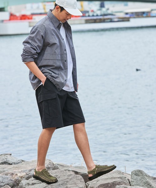 KEEN（キーン）の「KEEN キーン UNEEK/ユニーク スニーカーサンダル（サンダル・メンズ・ブラック/ベージュ/ダークオリーブ・8h/9h/8/10/9/7/7h）」の22枚目の写真