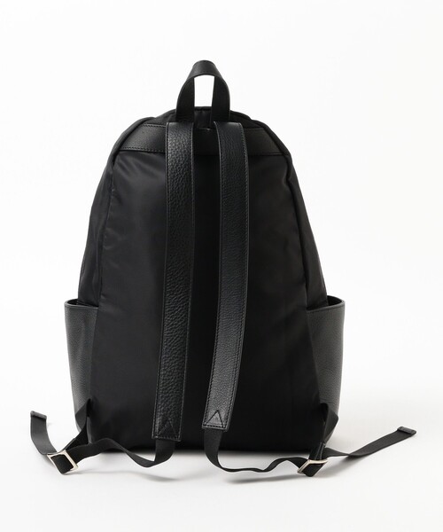 BEAMS F（ビームスエフ）の「PELLETIER / ナイロン × レザー コンビネーション デイパック（トートバッグ・メンズ・グレー/ブラック/ネイビー・ONE SIZE）」の10枚目の写真