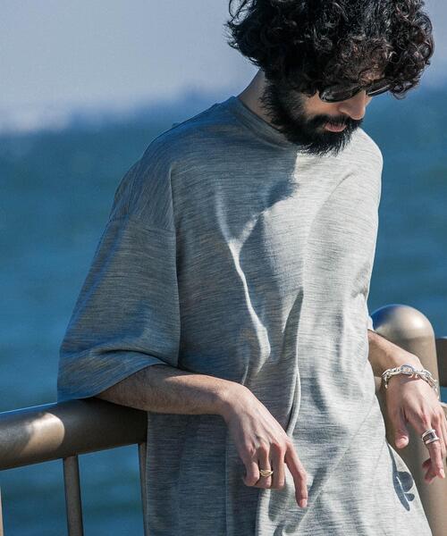 URBAN RESEARCH（アーバンリサーチ）の「new basic　ウォッシャブルメリノウールショートスリーブTシャツ（Tシャツ/カットソー・メンズ・ブラック/チャコールグレー/グレー・MEDIUM/LARGE/X-LARGE）」の3枚目の写真