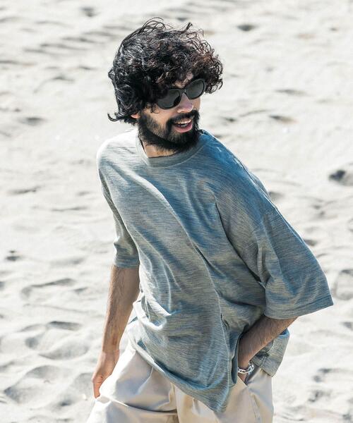 URBAN RESEARCH（アーバンリサーチ）の「new basic　ウォッシャブルメリノウールショートスリーブTシャツ（Tシャツ/カットソー・メンズ・ブラック/チャコールグレー/グレー・MEDIUM/LARGE/X-LARGE）」の6枚目の写真