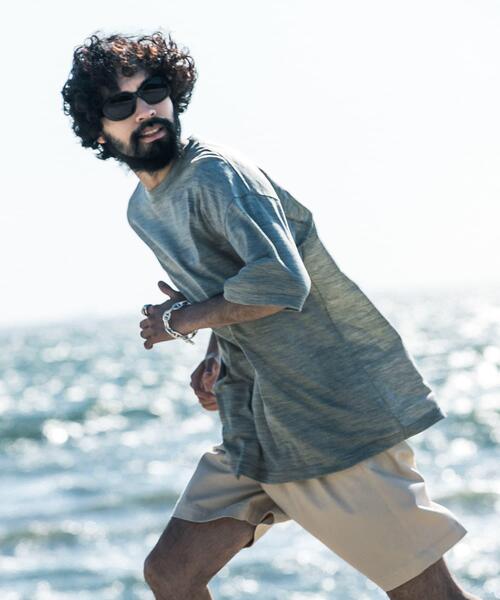 URBAN RESEARCH（アーバンリサーチ）の「new basic　ウォッシャブルメリノウールショートスリーブTシャツ（Tシャツ/カットソー・メンズ・ブラック/チャコールグレー/グレー・MEDIUM/LARGE/X-LARGE）」の13枚目の写真