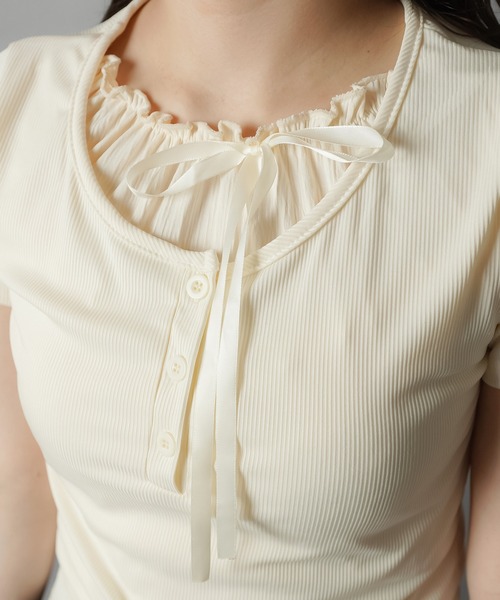 SPINNS（スピンズ）の「レイヤード風半袖カットソー/リボン（Tシャツ/カットソー・レディース・ピンク/グレー/ブラック/アイボリー・ONESIZE）」の19枚目の写真