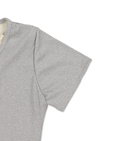 SPINNS（スピンズ）の「レイヤード風半袖カットソー/リボン（Tシャツ/カットソー・レディース・ピンク/グレー/ブラック/アイボリー・ONESIZE）」の11枚目の写真