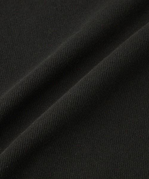 X-girl（エックスガール）の「FRONT GATHERED L/S BABY TEE（Tシャツ/カットソー・レディース・ブラック/ベージュ・S/M）」の7枚目の写真