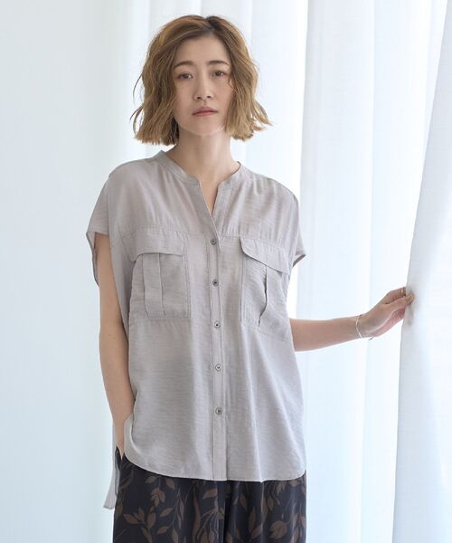 YECCA VECCA（イェッカヴェッカ）の「ワークデザインスキッパーシャツ（シャツ/ブラウス・レディース・チャコールグレー/グレイッシュベージュ/カーキ・FREE）」の21枚目の写真